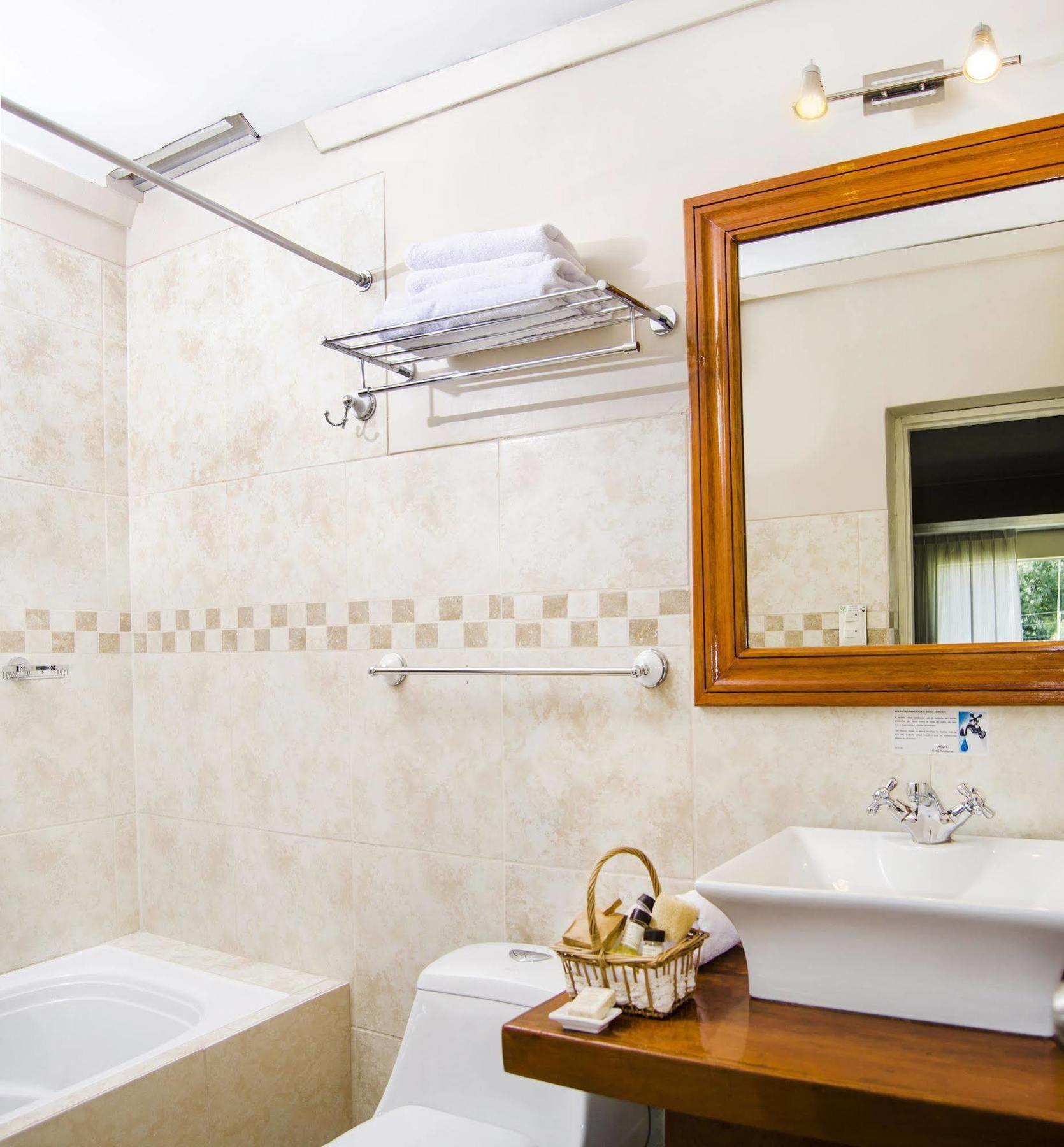 Alwa Hotel Boutique Premium อาเรกิปา ภายนอก รูปภาพ